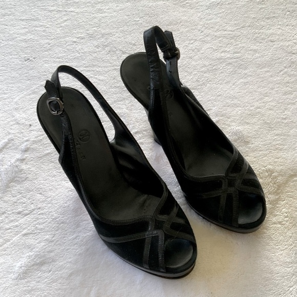 𝅺COLE Haan Black Peep Toe Heels - Picture 1 of 6